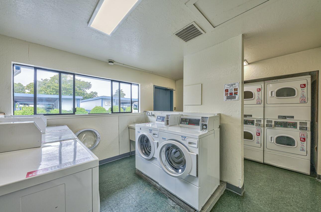 Detail Gallery Image 31 of 39 For 1925 46th Ave #143,  Capitola,  CA 95010 - 2 Beds | 1/1 Baths