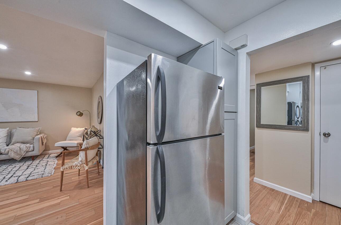 Detail Gallery Image 9 of 39 For 1925 46th Ave #143,  Capitola,  CA 95010 - 2 Beds | 1/1 Baths