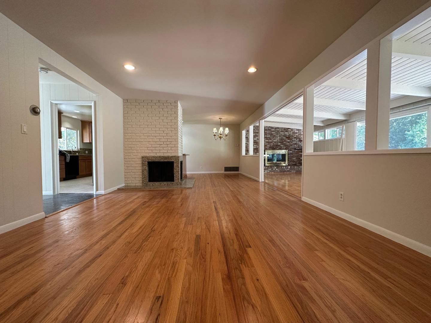 Detail Gallery Image 1 of 1 For 425 Dracena Ln, Los Altos,  CA 94022 - 4 Beds | 2 Baths