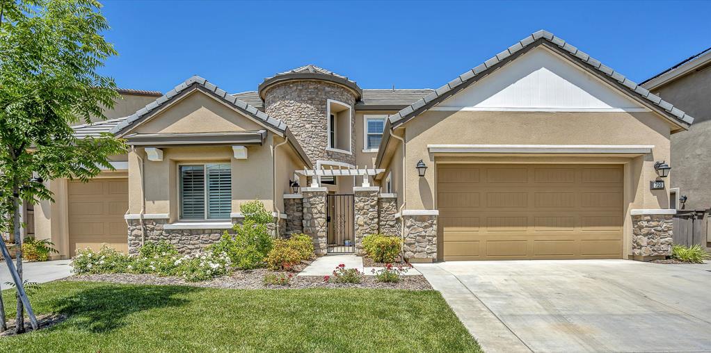 Photo of 720 Wyeth Ct in El Dorado Hills, CA