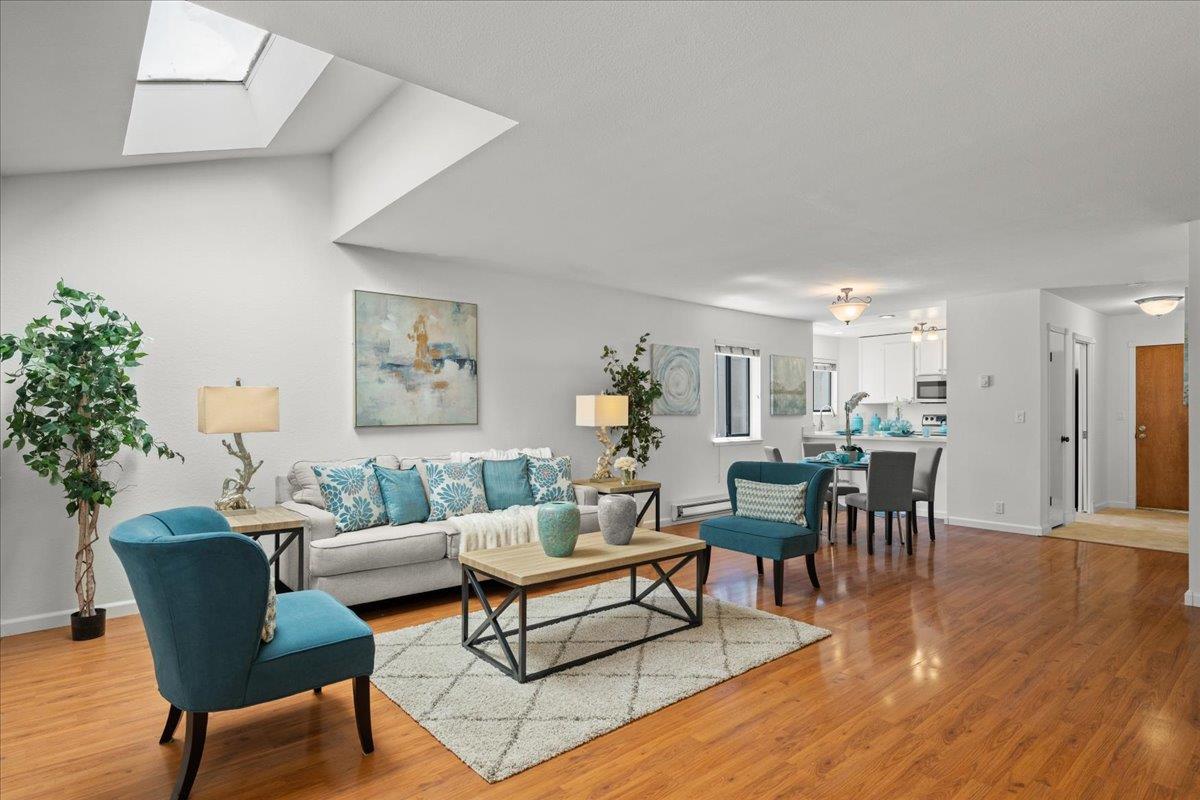 Detail Gallery Image 1 of 1 For 2201 the Alameda #11,  Santa Clara,  CA 95050 - 2 Beds | 1/1 Baths