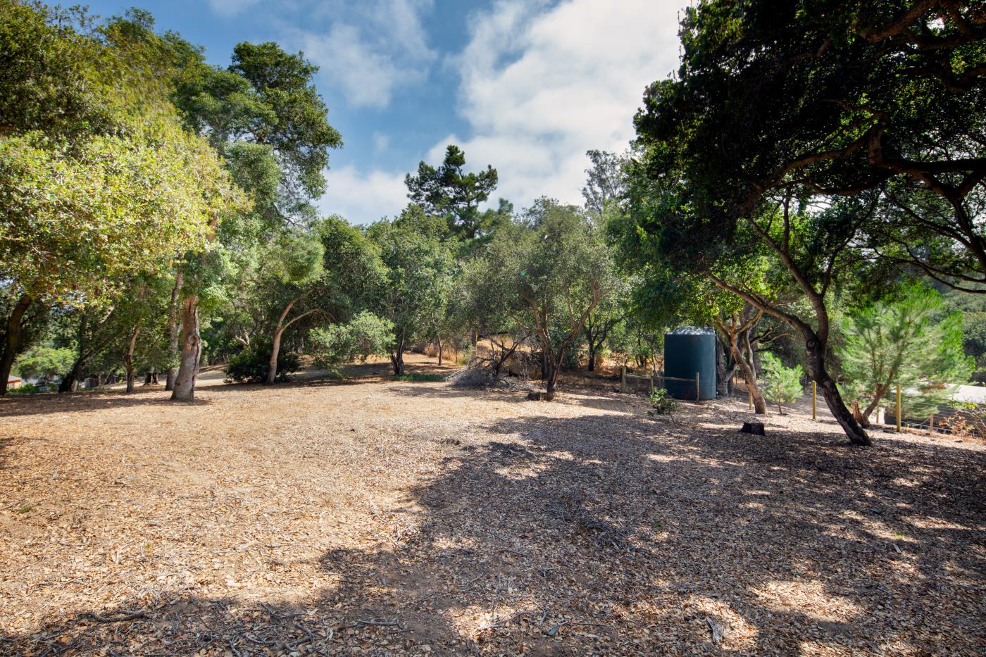 Detail Gallery Image 23 of 43 For 7600 Pine Tree Way, Salinas,  CA 93907 - 3 Beds | 2 Baths