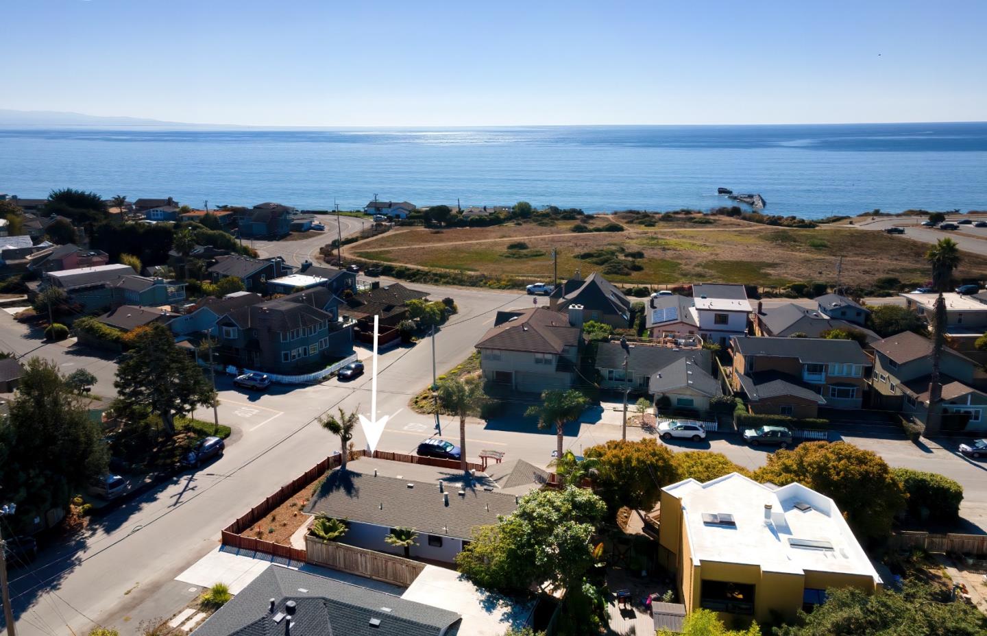 Detail Gallery Image 1 of 1 For 204 Santa Cruz Ave, Aptos,  CA 95003 - 3 Beds | 2 Baths