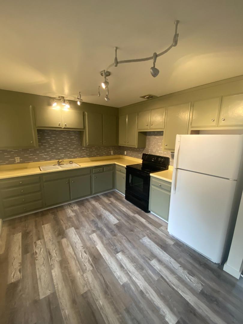 Photo of 3344 Sandy Wy #15 in South Lake Tahoe, CA