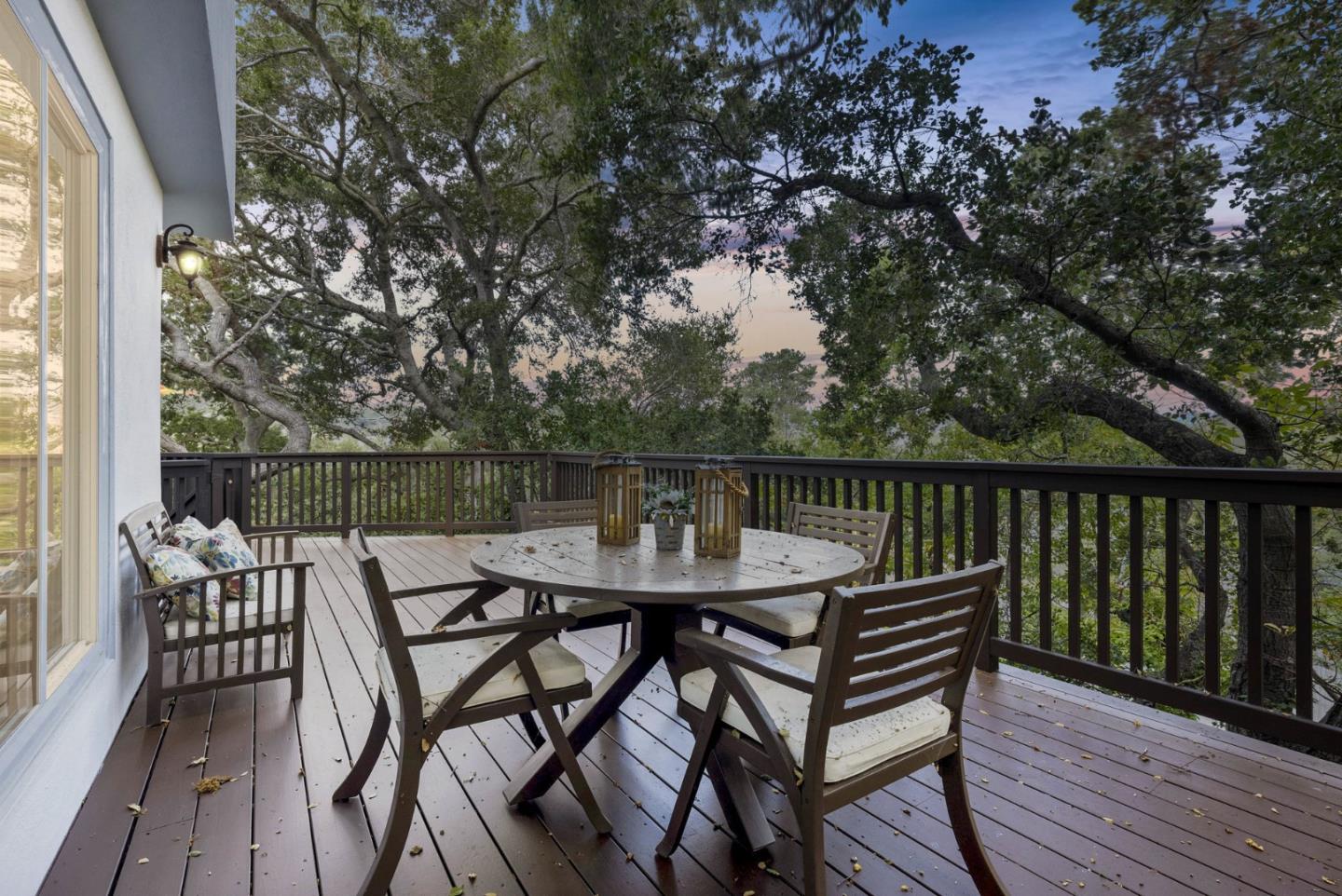 Detail Gallery Image 14 of 58 For 55 Treetop Ln, San Mateo,  CA 94402 - 3 Beds | 2/1 Baths