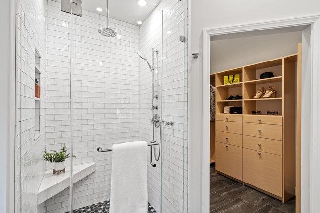 Detail Gallery Image 20 of 49 For 644 Creek Dr, Menlo Park,  CA 94025 - 3 Beds | 3/1 Baths