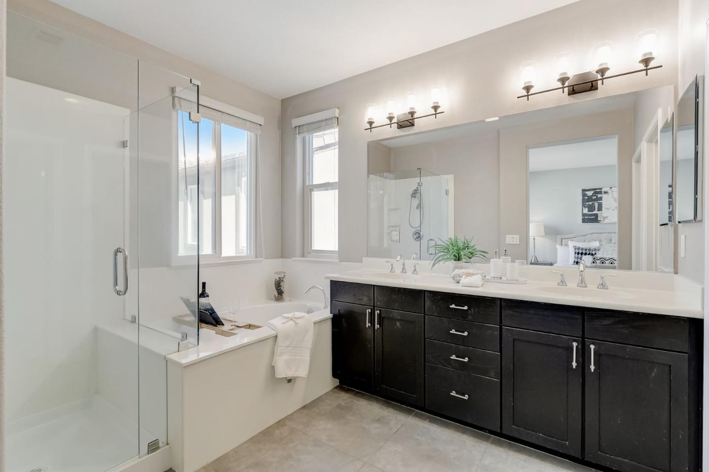 Detail Gallery Image 36 of 60 For 922 Gaspar Vis, San Jose,  CA 95126 - 4 Beds | 4 Baths