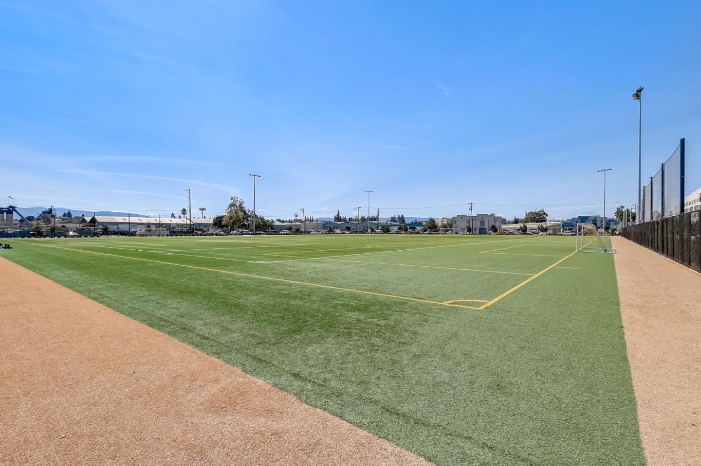 Detail Gallery Image 59 of 60 For 922 Gaspar Vis, San Jose,  CA 95126 - 4 Beds | 4 Baths
