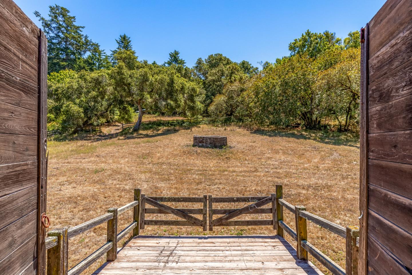 Detail Gallery Image 41 of 51 For 1900 Bear Gulch Rd, San Gregorio,  CA 94074 - 13 Beds | 11/1 Baths
