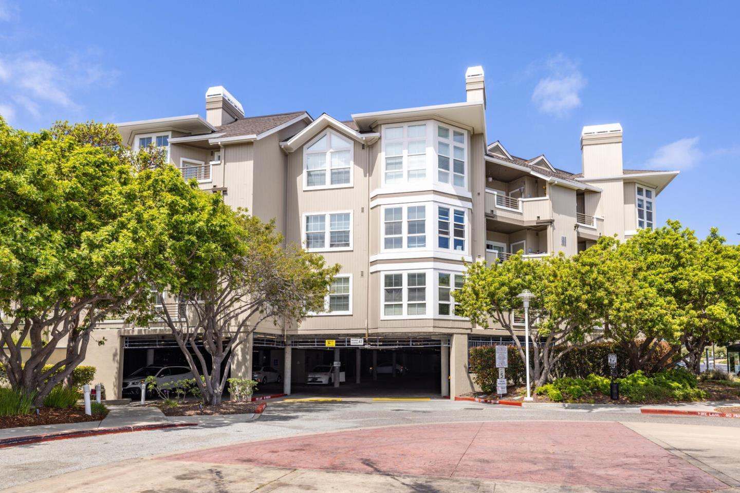 Detail Gallery Image 1 of 1 For 880 Meridian Bay Ln #318,  Foster City,  CA 94404 - 2 Beds | 2 Baths