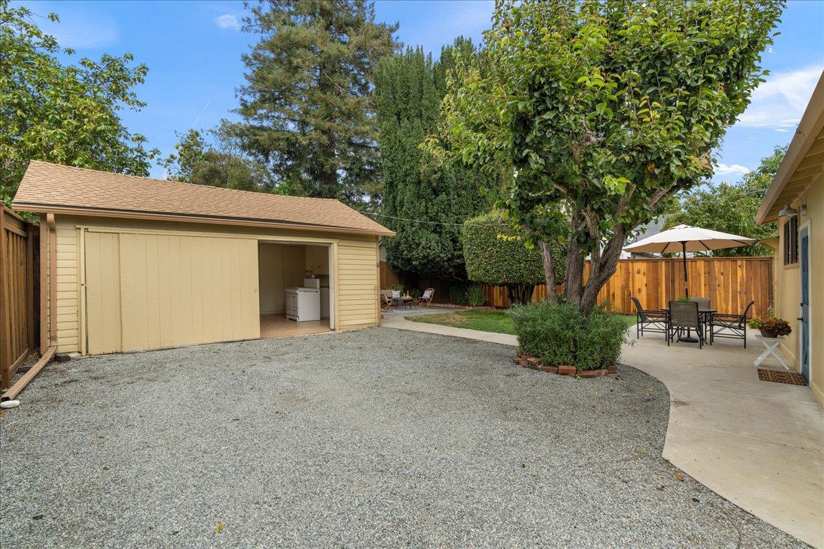 Detail Gallery Image 23 of 32 For 214 Rigg St, Santa Cruz,  CA 95060 - 2 Beds | 1 Baths