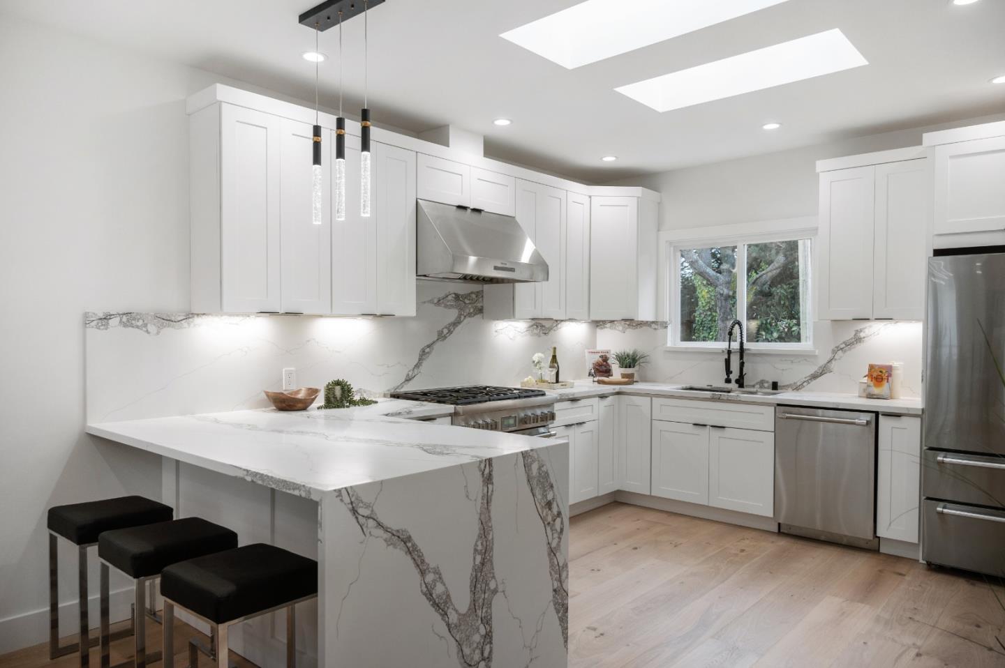 Detail Gallery Image 26 of 87 For 486 Ralston St, San Francisco,  CA 94132 - 4 Beds | 4 Baths