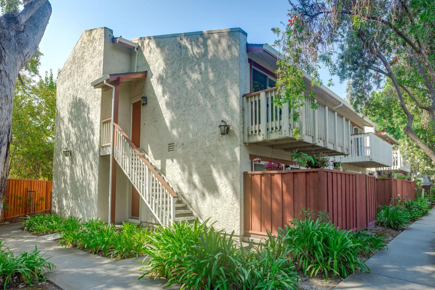 Detail Gallery Image 1 of 1 For 2625 Keystone Ave #206,  Santa Clara,  CA 95051 - 2 Beds | 1/1 Baths