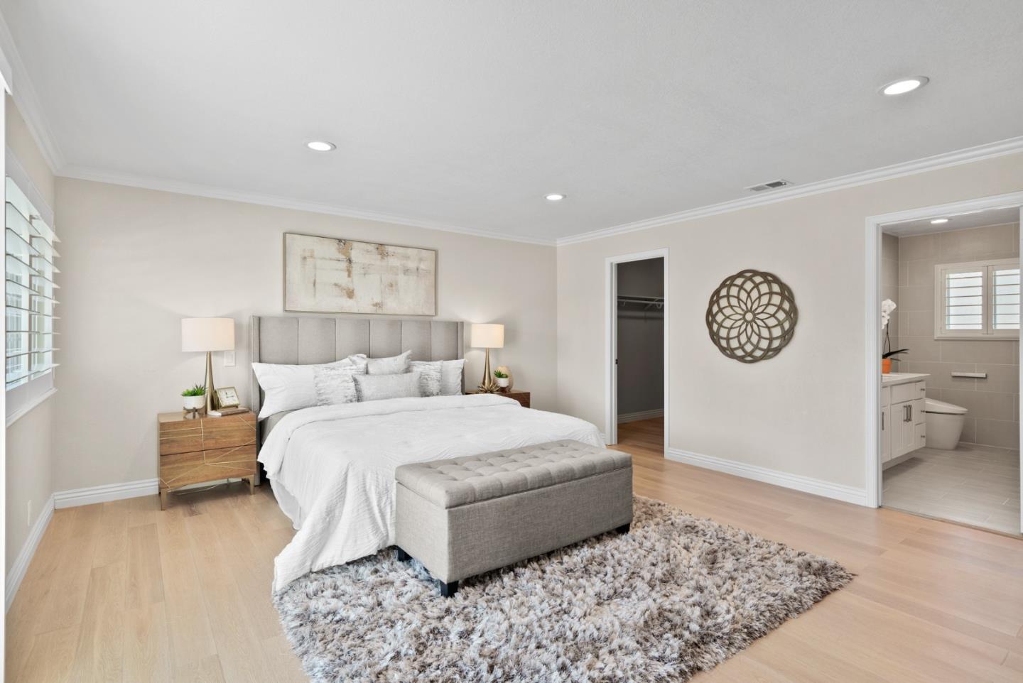 Detail Gallery Image 38 of 67 For 1011 Crestview Dr, San Carlos,  CA 94070 - 4 Beds | 3 Baths