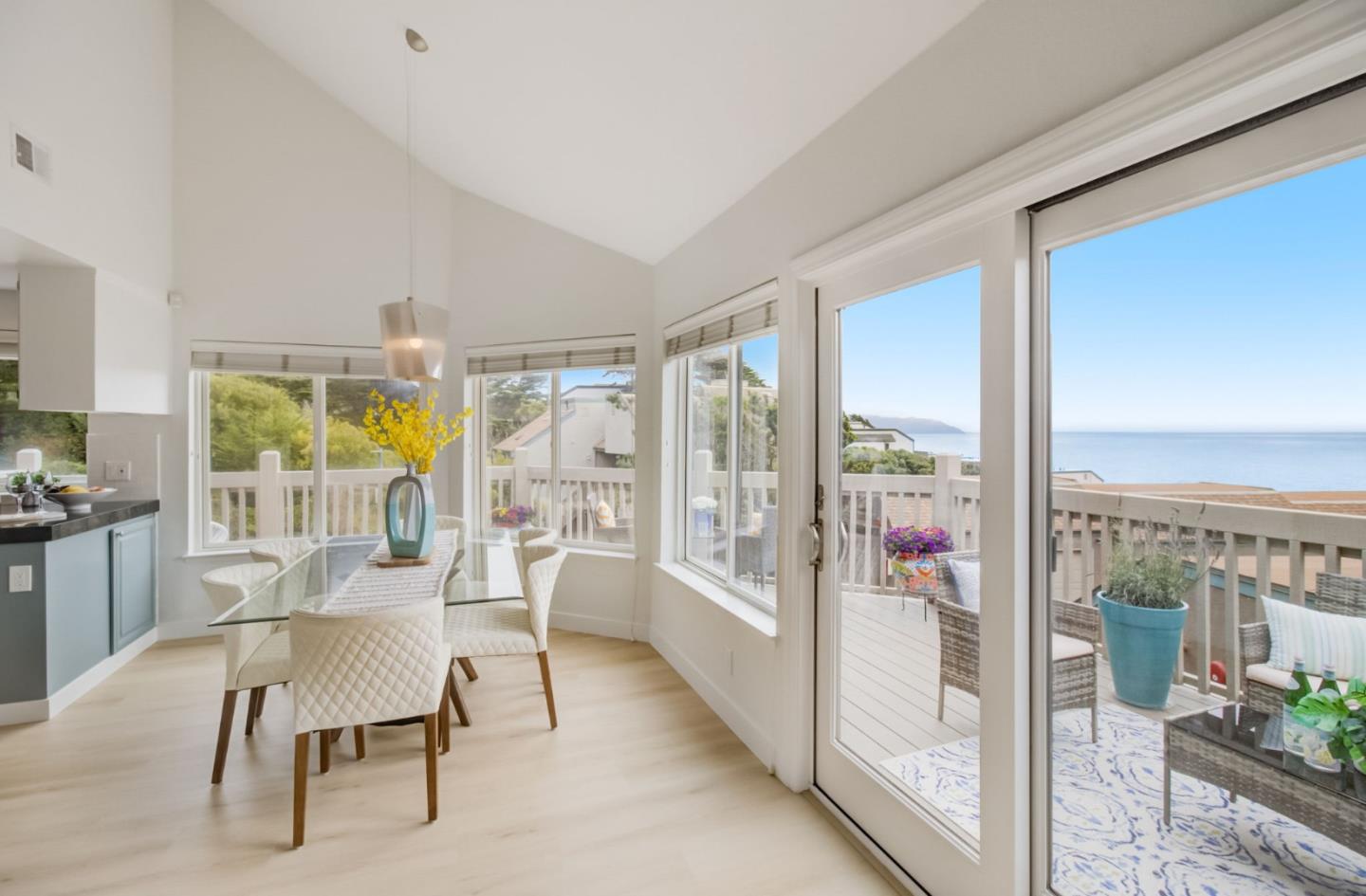 Detail Gallery Image 21 of 66 For 202 Palmetto Ave #9,  Pacifica,  CA 94044 - 1 Beds | 2 Baths