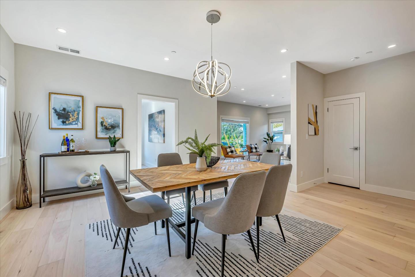 Detail Gallery Image 18 of 37 For 647 28th Ave, San Mateo,  CA 94403 - 4 Beds | 3 Baths