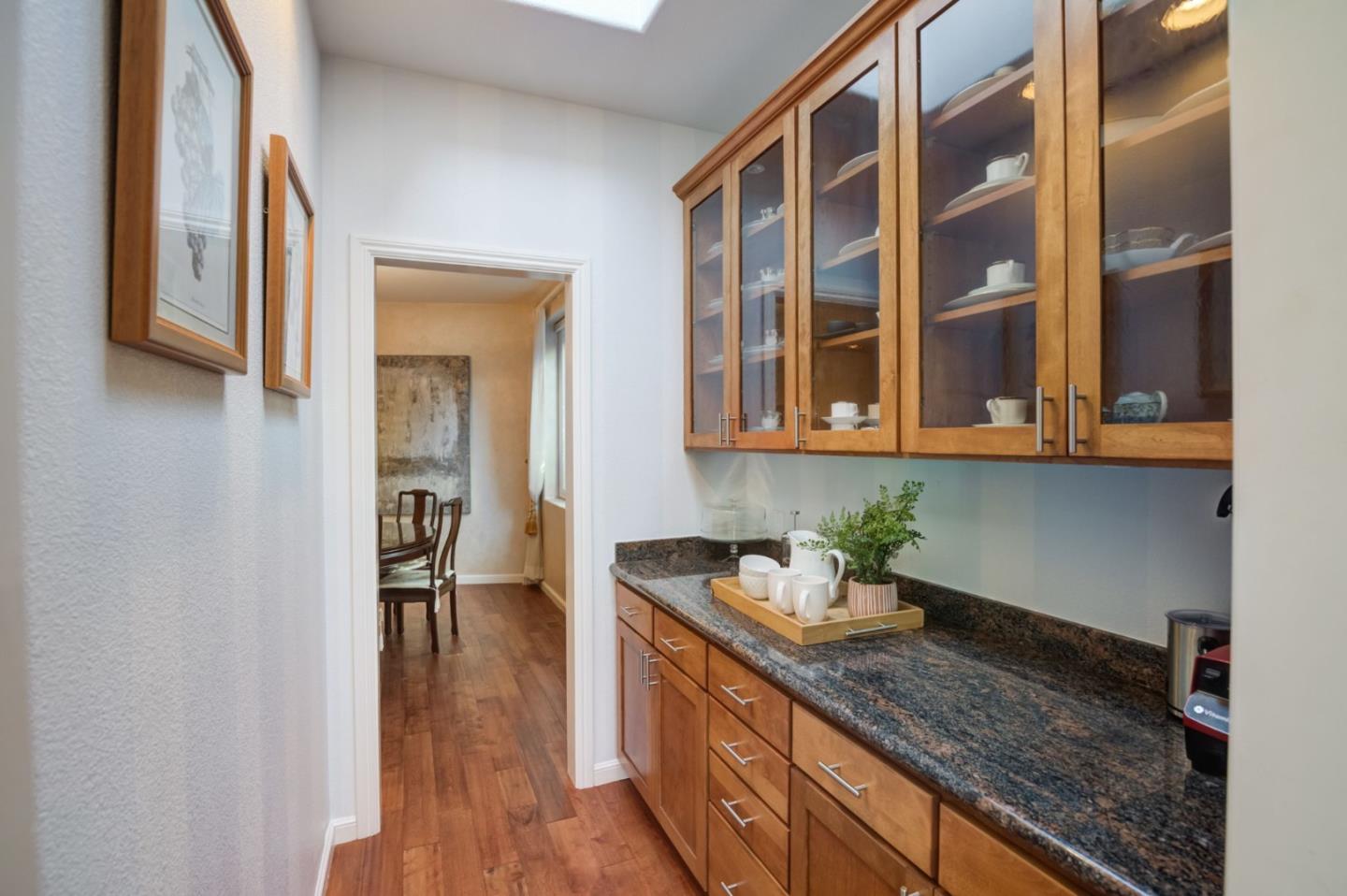 Detail Gallery Image 15 of 44 For 17665 Tourney Rd, Los Gatos,  CA 95030 - 5 Beds | 4/1 Baths