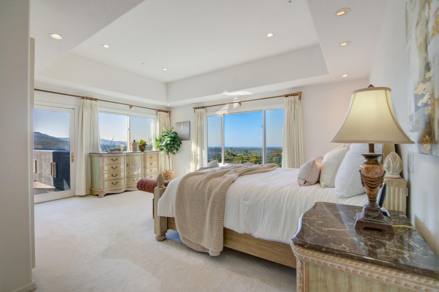 Detail Gallery Image 18 of 44 For 17665 Tourney Rd, Los Gatos,  CA 95030 - 5 Beds | 4/1 Baths