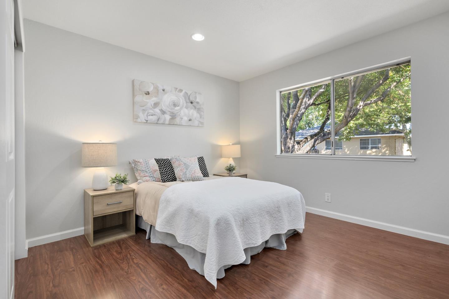 Detail Gallery Image 10 of 13 For 766 Warring Dr #4,  San Jose,  CA 95123 - 2 Beds | 1 Baths