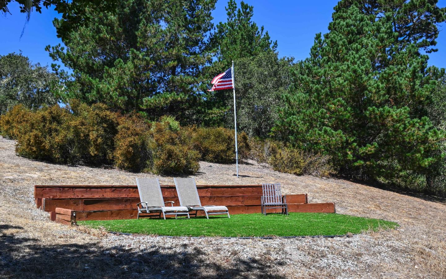 Detail Gallery Image 38 of 47 For 7418 Alturas Ct, Monterey,  CA 93940 - 3 Beds | 3/1 Baths