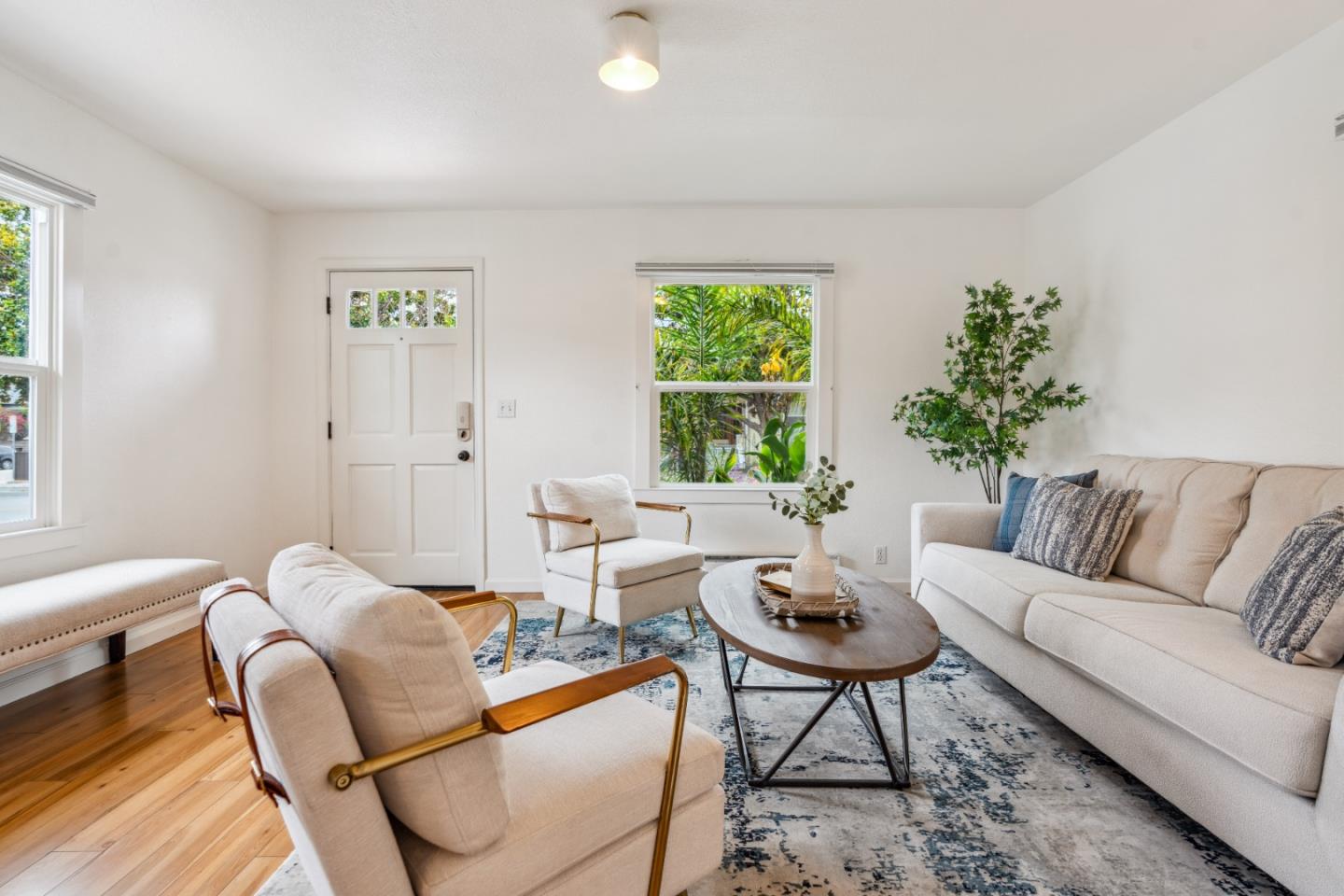 Detail Gallery Image 1 of 1 For 308 Laurel St, Santa Cruz,  CA 95060 - 1 Beds | 1 Baths