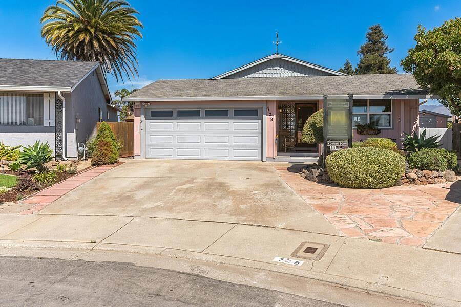 Detail Gallery Image 1 of 1 For 728 Heather Ct, Watsonville,  CA 95076 - 2 Beds | 2 Baths