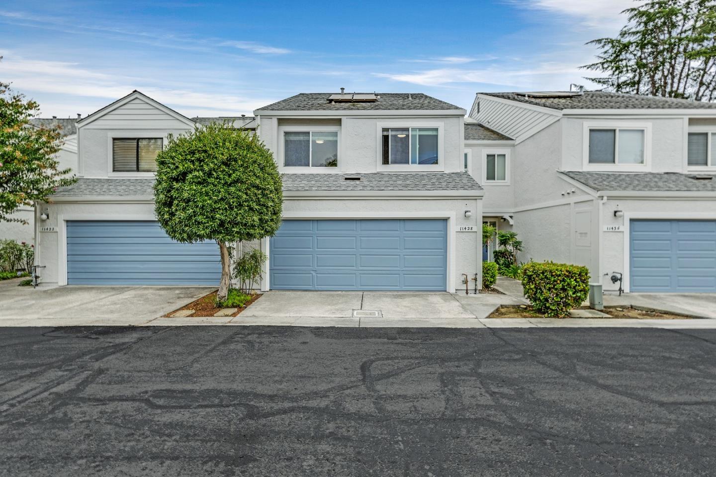 Detail Gallery Image 1 of 1 For 11428 Garden Terrace Dr, Cupertino,  CA 95014 - 4 Beds | 2/1 Baths