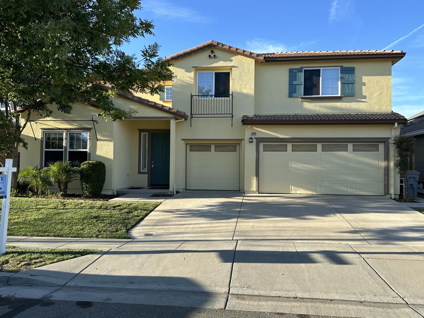 Detail Gallery Image 1 of 1 For 3840 Fowler Rd, West Sacramento,  CA 95691 - 5 Beds | 3/1 Baths