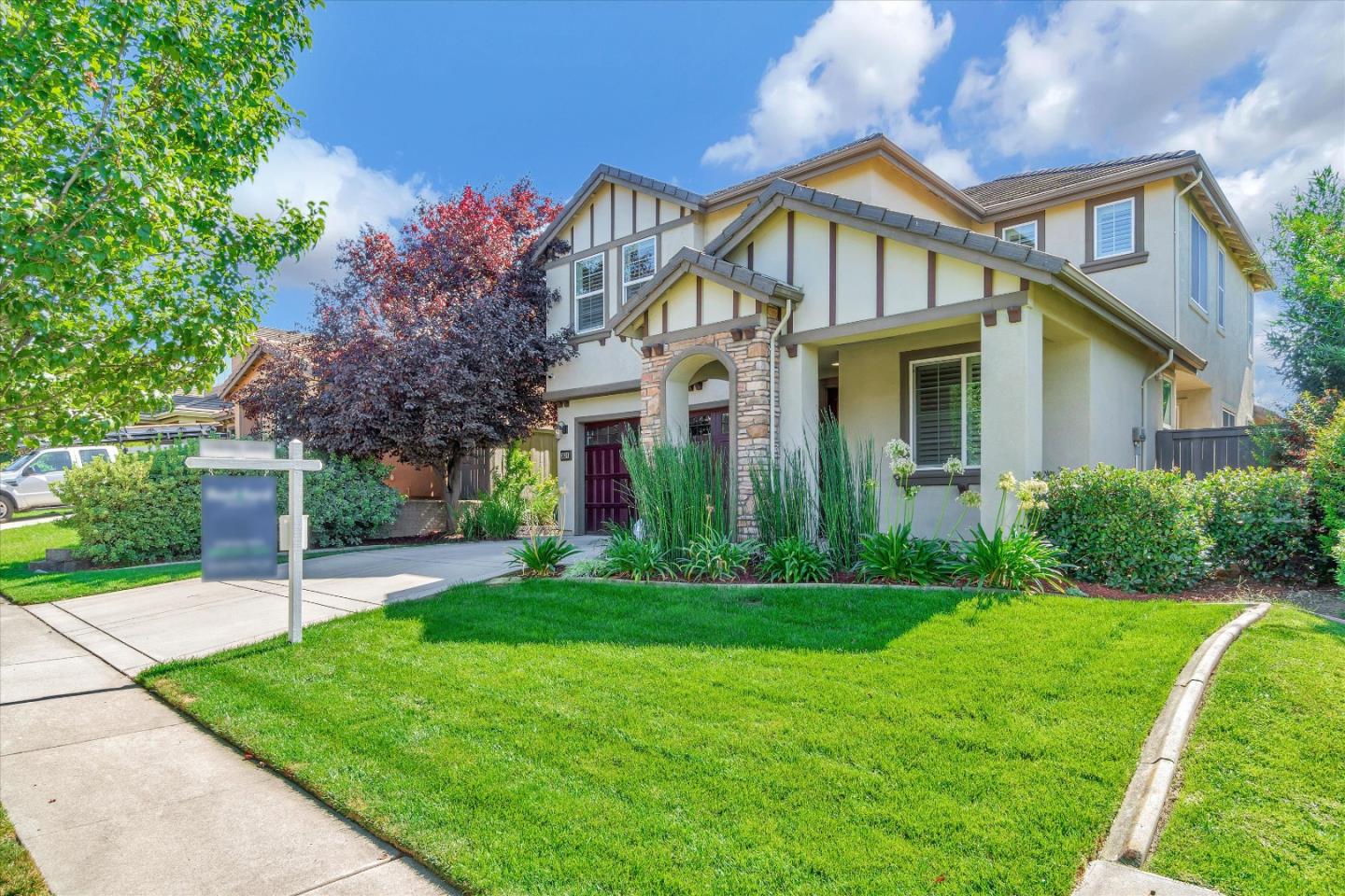 Detail Gallery Image 1 of 1 For 3634 Rosecrest Cir, El Dorado Hills,  CA 95762 - 4 Beds | 2/1 Baths