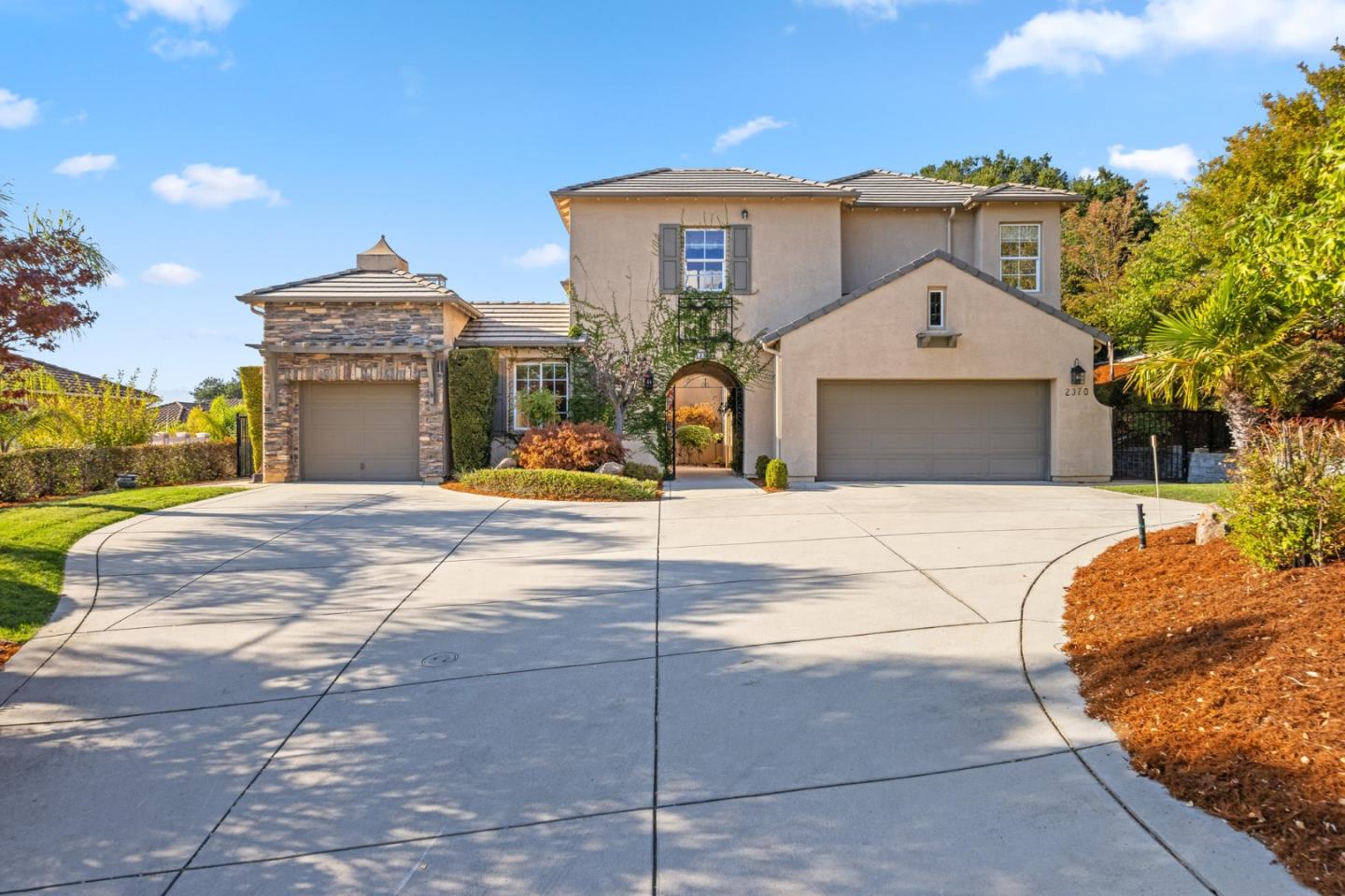 Detail Gallery Image 1 of 1 For 2370 Stonecress St, Gilroy,  CA 95020 - 4 Beds | 3/1 Baths