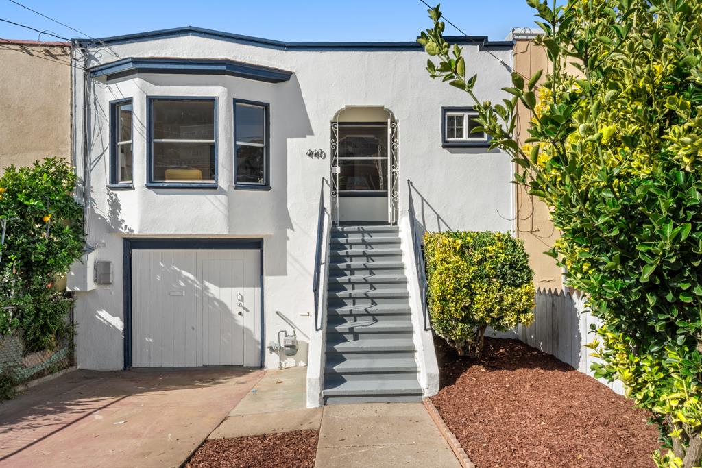 Detail Gallery Image 1 of 1 For 440 Bellevue Ave, Daly City,  CA 94014 - 4 Beds | 2 Baths