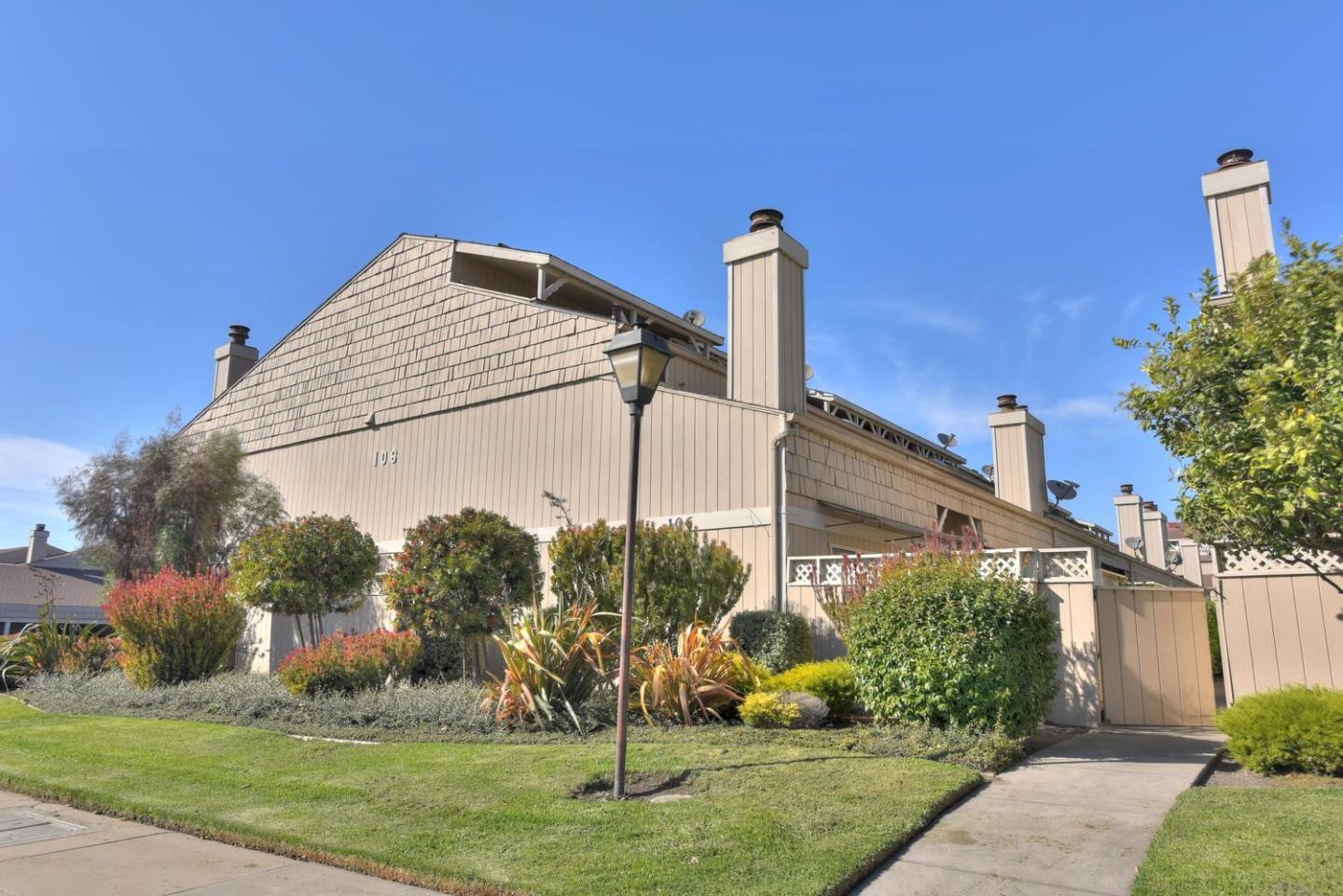 Photo of 106 W Rossi St #8 in Salinas, CA