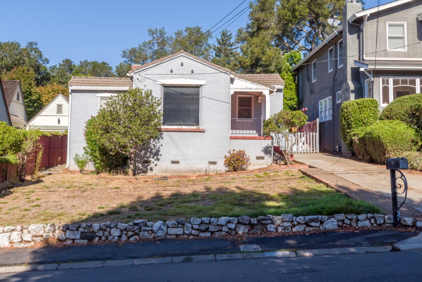 Detail Gallery Image 1 of 1 For 2018 Mezes Ave, Belmont,  CA 94002 - 2 Beds | 1 Baths