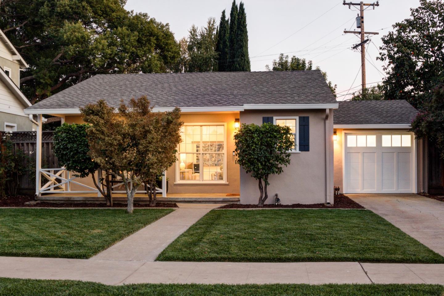 Detail Gallery Image 1 of 1 For 2081 Ardis Dr, San Jose,  CA 95125 - 2 Beds | 2 Baths