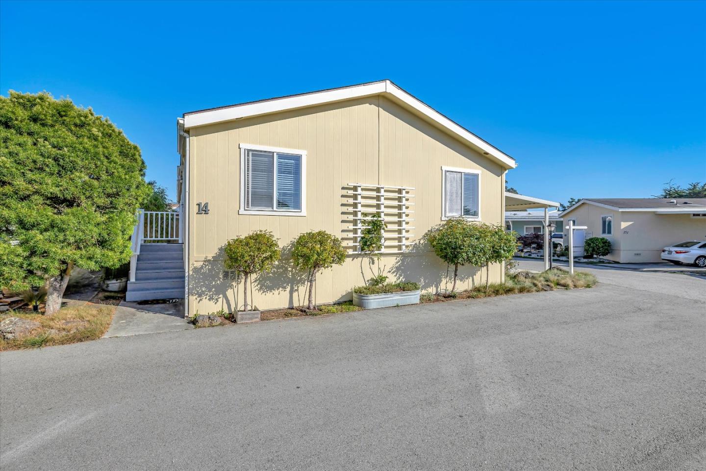 Detail Gallery Image 1 of 1 For 14 Starfish Ct #R014,  Half Moon Bay,  CA 94019 - 3 Beds | 2 Baths