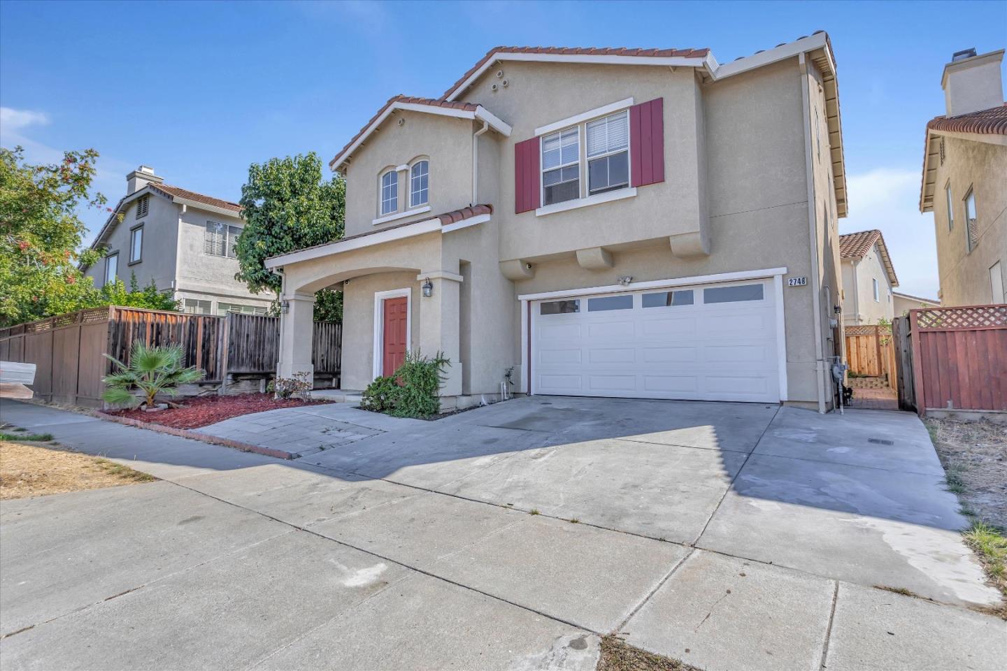 Detail Gallery Image 1 of 1 For 2748 Riverrun Dr, San Jose,  CA 95127 - 3 Beds | 2/1 Baths