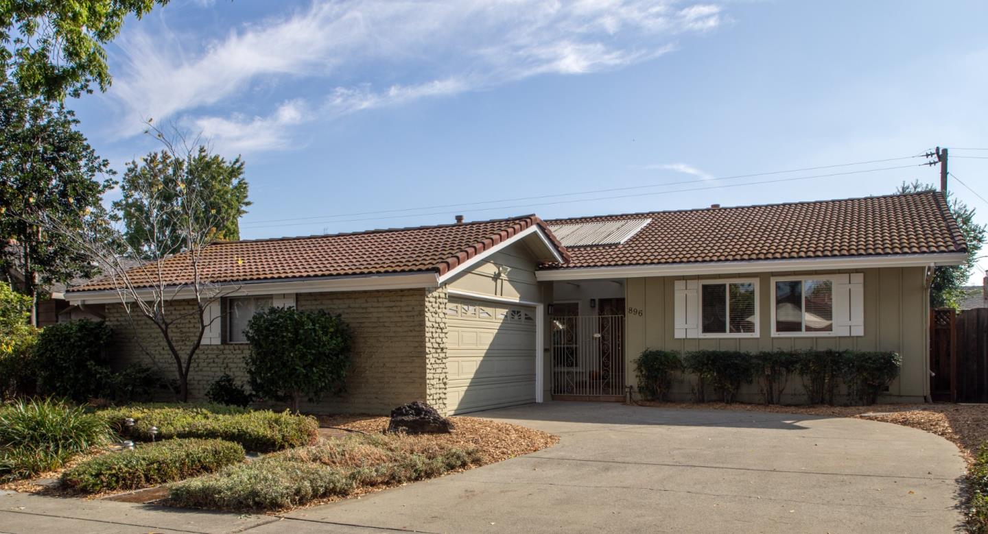 Detail Gallery Image 1 of 1 For 896 Persimmon Ave, Sunnyvale,  CA 94087 - 3 Beds | 2 Baths