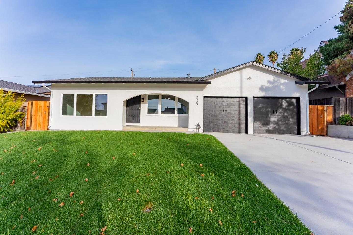 Detail Gallery Image 1 of 1 For 2207 Vista Verde Dr, San Jose,  CA 95148 - 4 Beds | 2 Baths