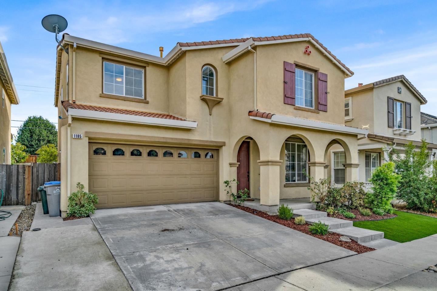 Detail Gallery Image 1 of 1 For 1185 Arabelle Way, San Jose,  CA 95132 - 4 Beds | 2/1 Baths