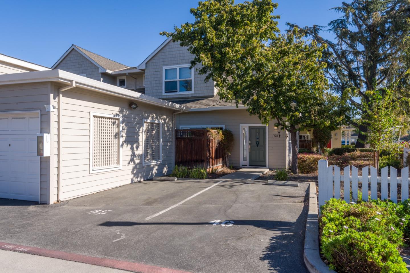 Detail Gallery Image 1 of 1 For 761 Bryn Mawr Ct, Mountain View,  CA 94043 - 2 Beds | 2 Baths