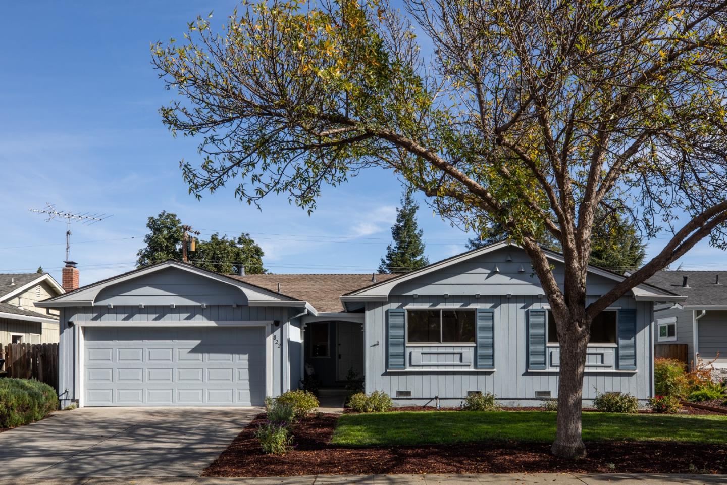 Detail Gallery Image 1 of 1 For 822 Sugarpine Ave, Sunnyvale,  CA 94086 - 4 Beds | 2 Baths