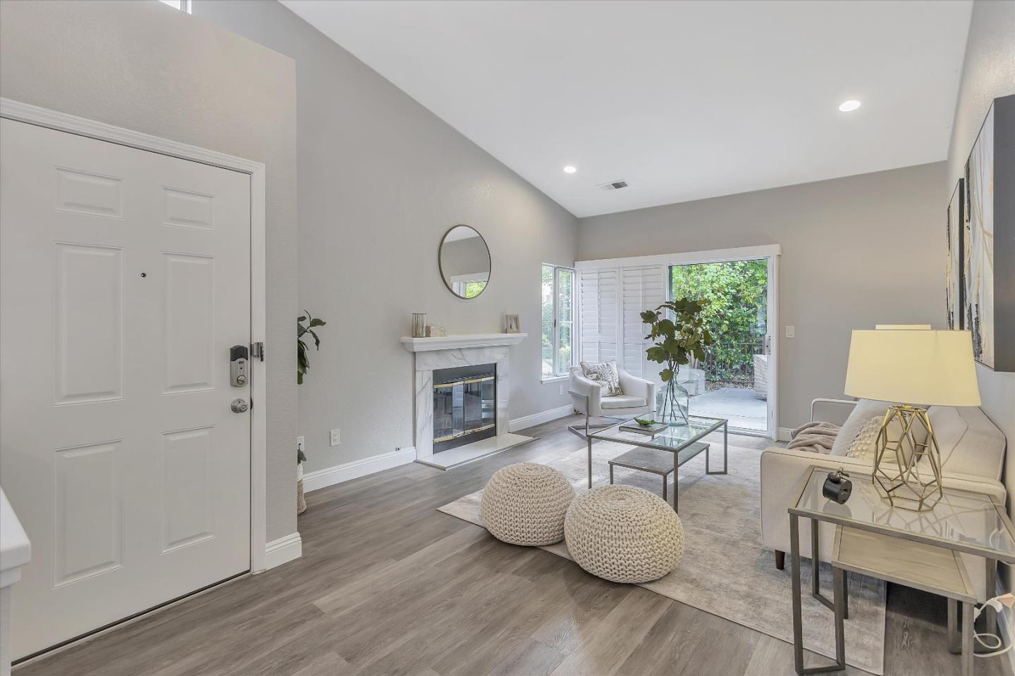 Detail Gallery Image 1 of 1 For 1588 Fairway Green Cir, San Jose,  CA 95131 - 2 Beds | 2 Baths