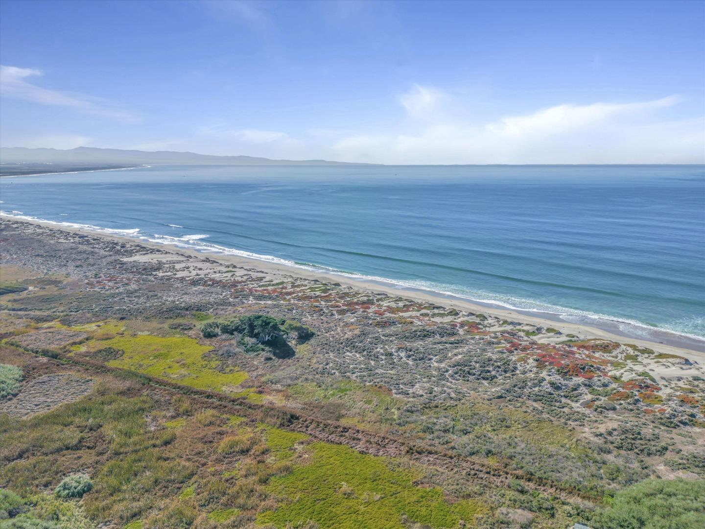 Photo of 268 Giberson Rd in Moss Landing, CA