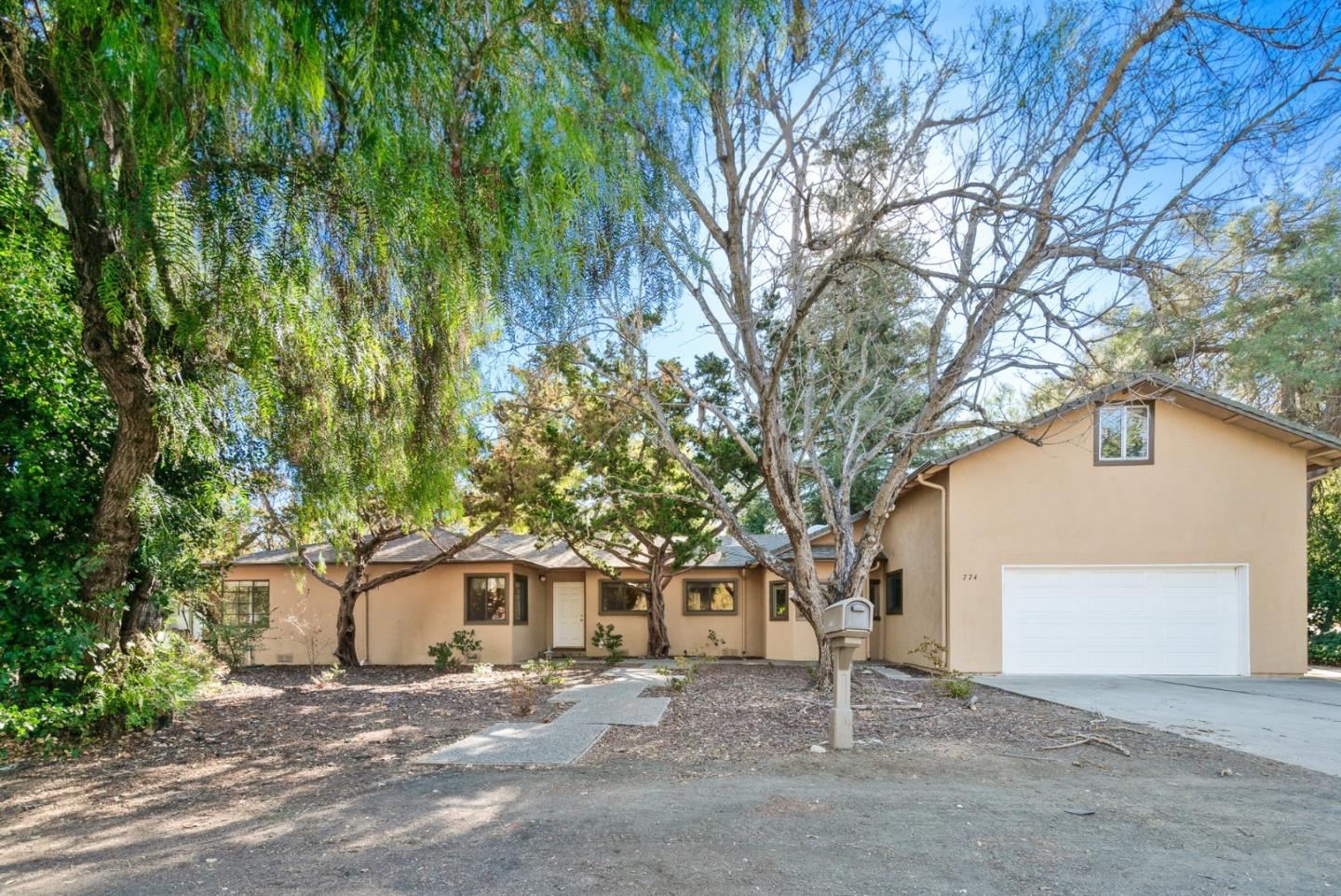 Detail Gallery Image 1 of 1 For 774 Manor Way, Los Altos,  CA 94024 - 3 Beds | 1/1 Baths