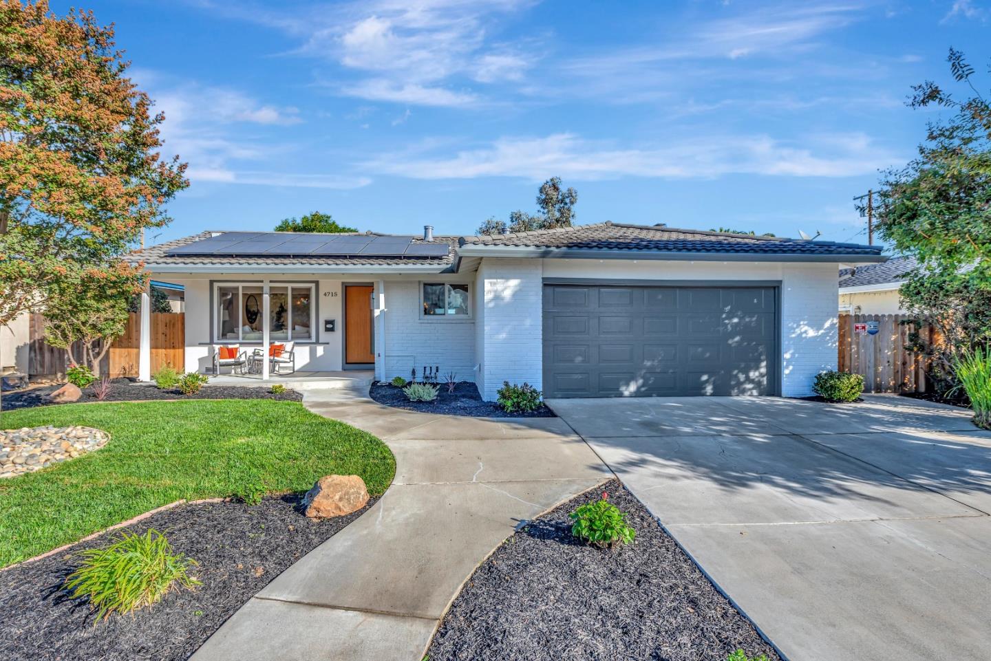 Detail Gallery Image 1 of 1 For 4715 Eastus Dr, San Jose,  CA 95129 - 3 Beds | 2 Baths