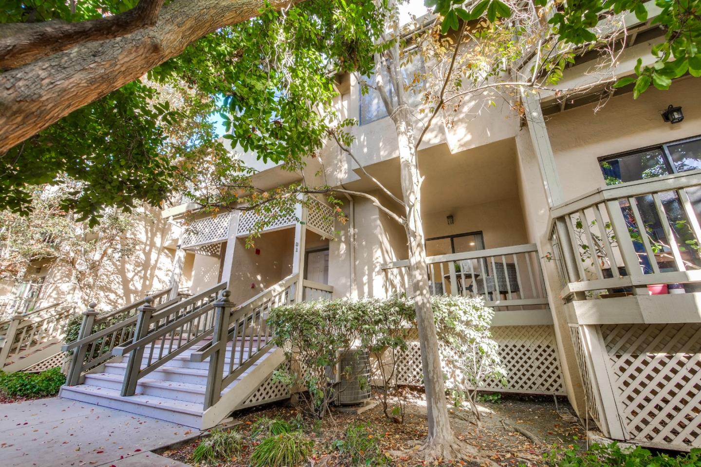 Detail Gallery Image 1 of 1 For 1911 Magdalena Cir #81,  Santa Clara,  CA 95051 - 2 Beds | 2/1 Baths