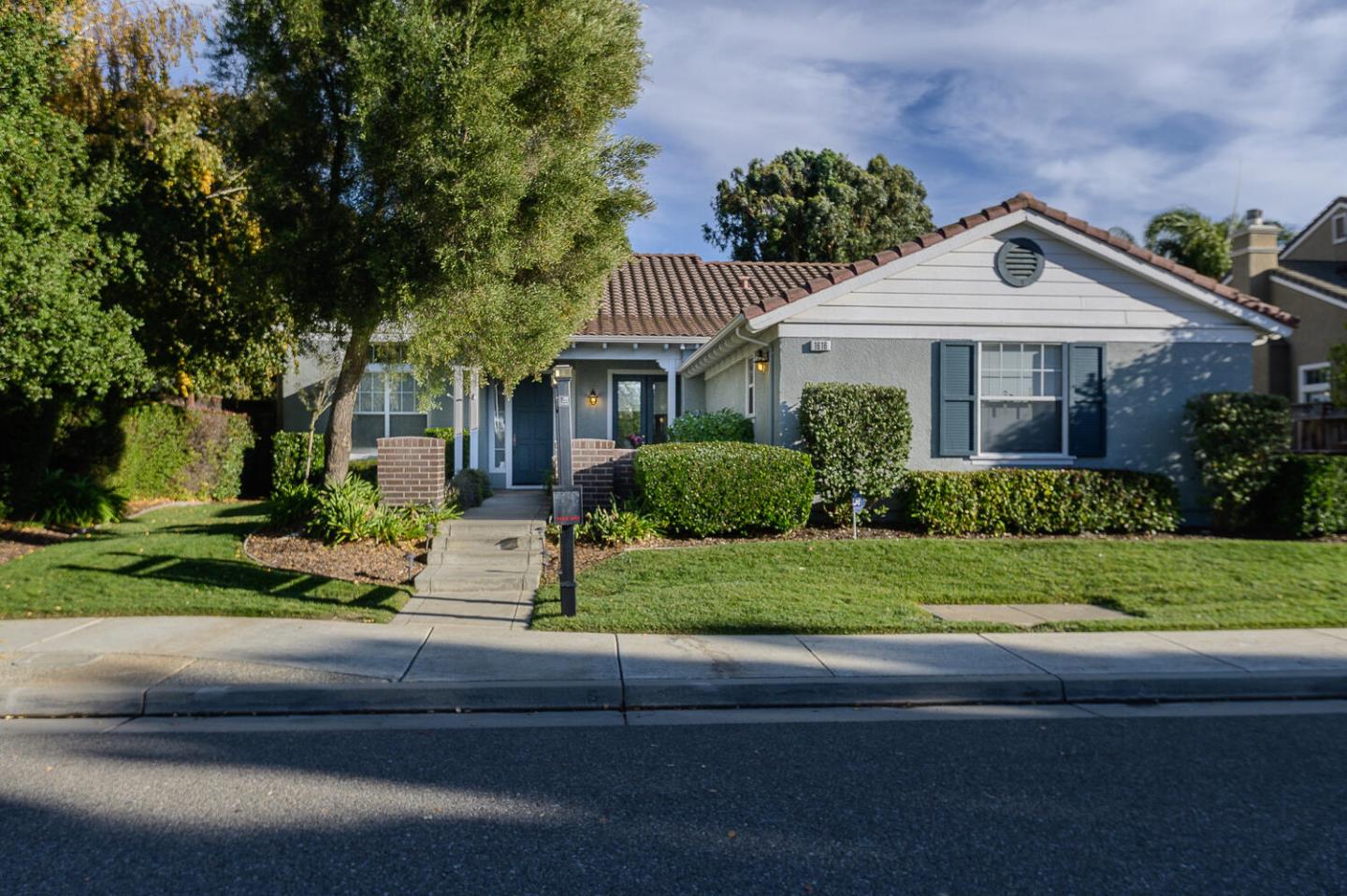 Detail Gallery Image 1 of 1 For 1616 Morning Star Dr, Morgan Hill,  CA 95037 - 4 Beds | 2/1 Baths