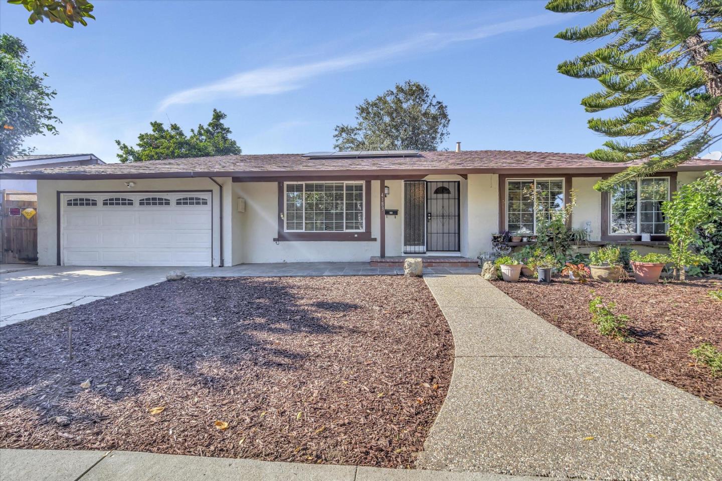 Detail Gallery Image 1 of 1 For 4183 Ambler Way, San Jose,  CA 95111 - 3 Beds | 2 Baths