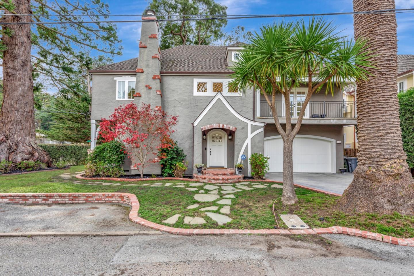 Detail Gallery Image 1 of 1 For 164 Bonita Ave, Pacifica,  CA 94044 - 4 Beds | 4/1 Baths