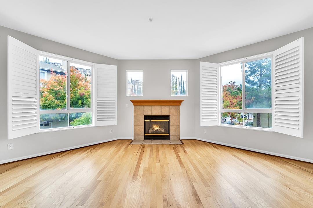 462 Marble Arch Ave